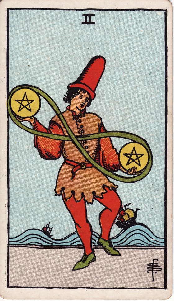 Dois de Pentáculos — carta do tarô Rider-Waite